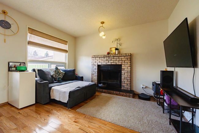 24 Laguna Close Ne, House other with 4 bedrooms, 3 bathrooms and 2 parking in Calgary AB | Image 12