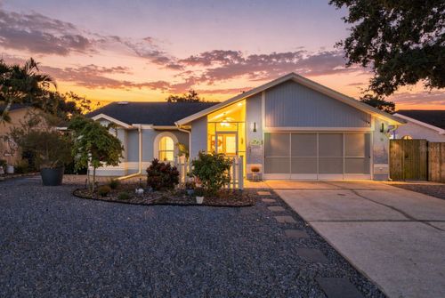 726 Crystal Dr, PALM HARBOR, FL, 34683-2607 | Card Image