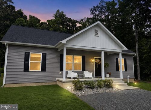 903 Albrough Blvd, COLONIAL BEACH, VA, 22443-3615 | Card Image