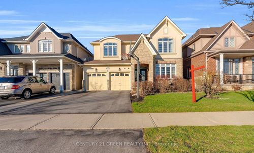 40 Imperial Lakes Dr, Brampton, ON, L6P2V3 | Card Image