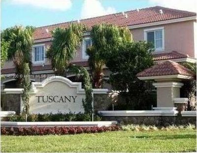 105 - 8201 Sw 25th Ct, Townhouse with 3 bedrooms, 2 bathrooms and null parking in Miramar FL | Image 1