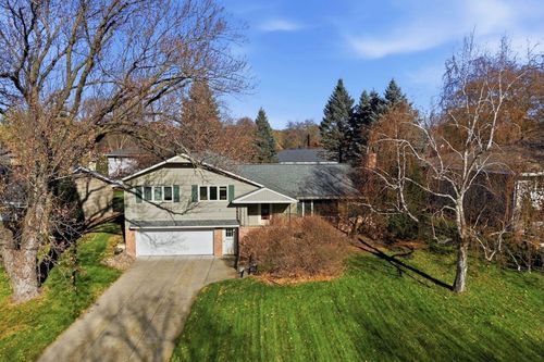 4804 Trillium Ln, Edina, MN, 55435-4016 | Card Image