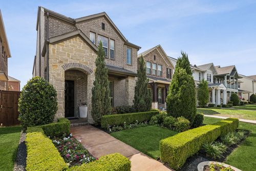1027 Kennedy Dr, Allen, TX, 75013-6452 | Card Image