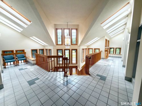 392-384-392 Merrow Rd, Tolland, CT, 06084-3957 | Card Image