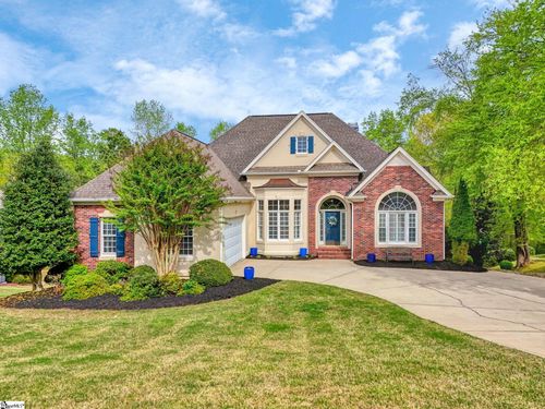239 Horseshoe Cir, Spartanburg, SC, 29307-4821 | Card Image