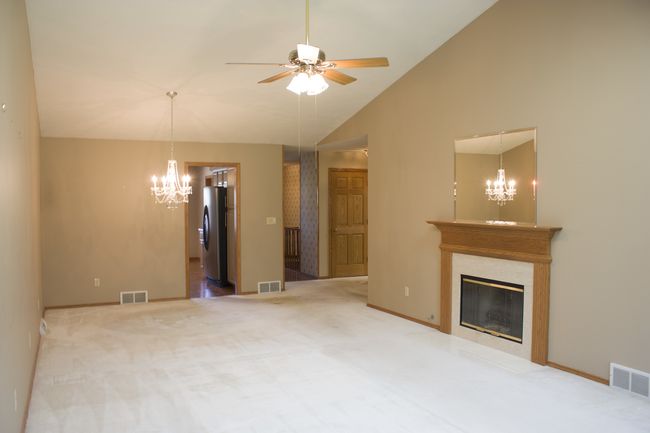 831 Croatian Ct, Townhouse with 2 bedrooms, 3 bathrooms and 2 parking in Sycamore IL | Image 5