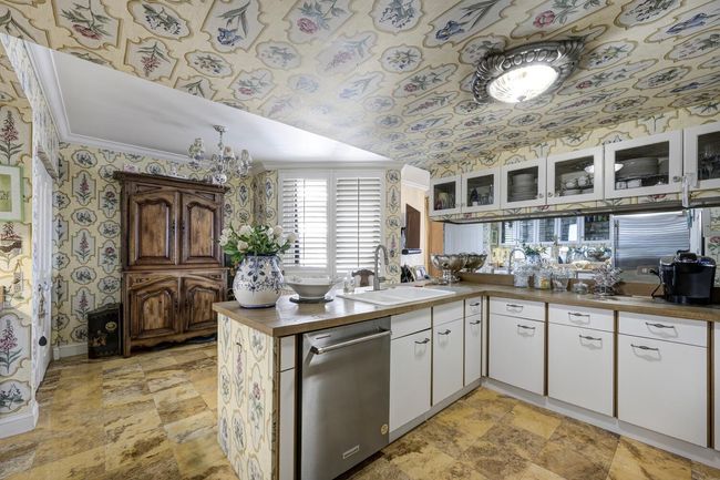 APT-27E - 529 S Flagler Dr, Condo with 2 bedrooms, 3 bathrooms and null parking in West Palm Beach FL | Image 21