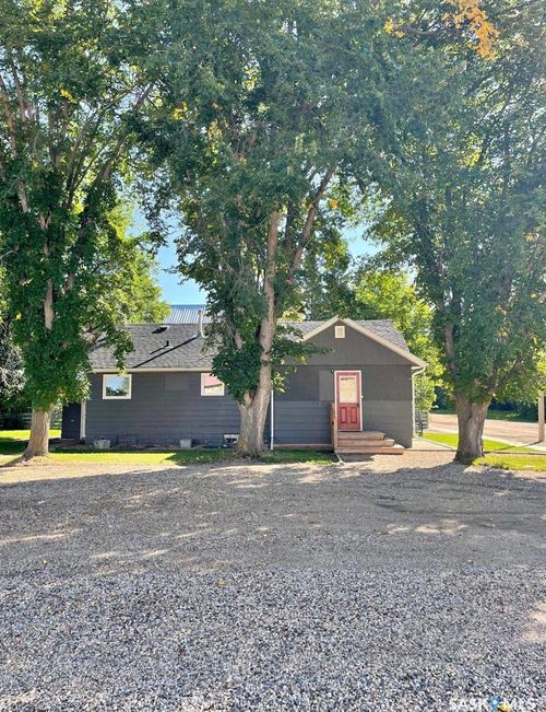 205 Railway Avenue, Hyas, SK, S0A1K0 | Card Image