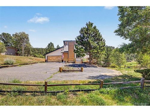 2322 Pebble Beach Dr, Evergreen, CO, 80439-8830 | Card Image