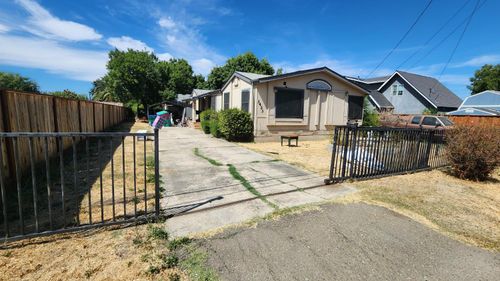 3423 Guernsey Avenue, Stockton, CA, 95205 | Card Image