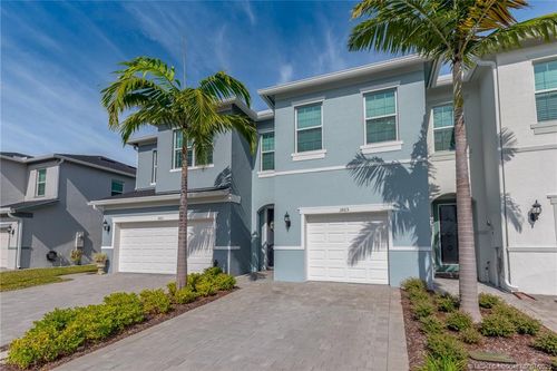 1865 Se Tarni Way, Stuart, FL, 34996-2857 | Card Image