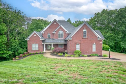 174 Oak Park Ct, Mt Washington, KY, 40047-5218 | Card Image