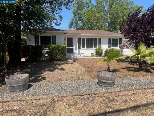 1509 Lake St, Calistoga, CA, 94515-1327 | Card Image