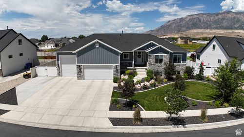 2430 W 3125 N, Farr West, UT, 84404 | Card Image