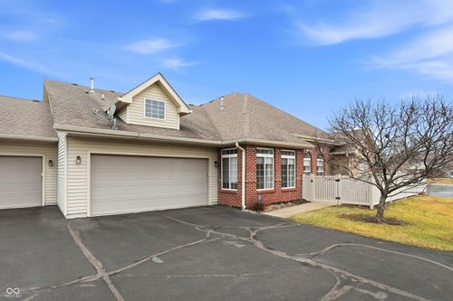 6680 Easy St, Fishers, IN, 46038-4612 | Card Image