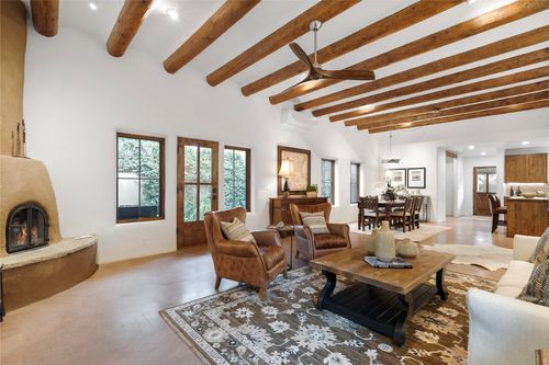 e-1020 Canyon Rd, Santa Fe, NM, 87501-6270 | Card Image
