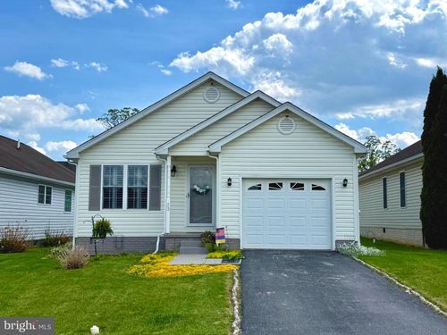 23 Whiskers Way, RANSON, WV, 25438-4870 | Card Image