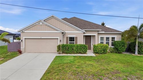12 Sw 22nd Ave, Cape Coral, FL, 33991-1329 | Card Image