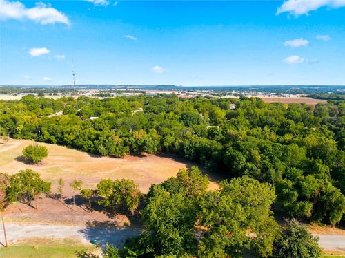 1401 Park St, Clifton, TX, 76634 | Card Image