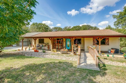 10368 S Fm 730, Boyd, TX, 76023-7233 | Card Image