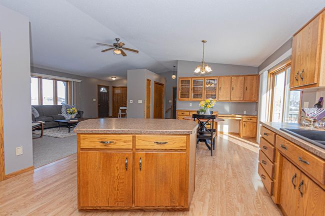 14-Open Floor Plan.jpg | Image 14