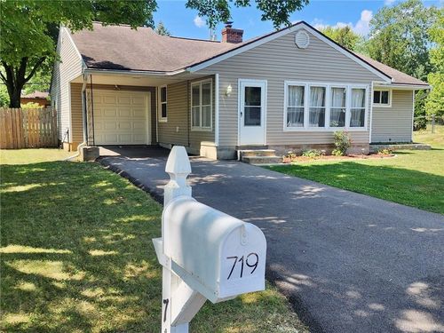 719 Fallview Ave, Englewood, OH, 45322-1852 | Card Image