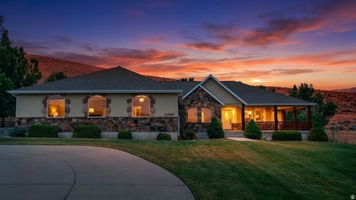 2286 E Cedar Dr, Eagle Mountain, UT, 84005-4375 | Card Image