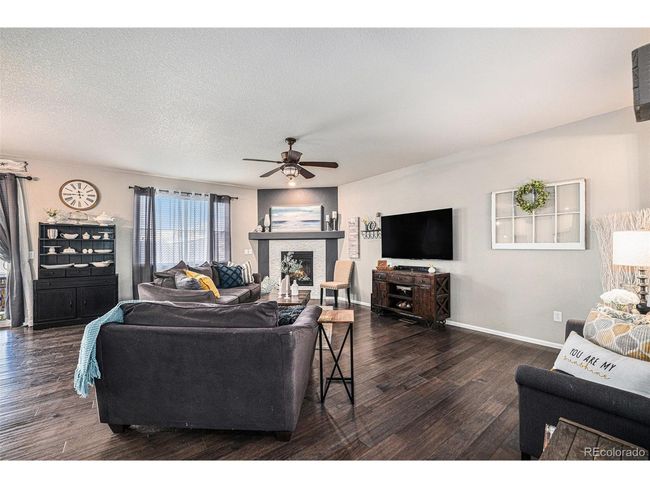 6021 Lynx Creek Cir, House other with 5 bedrooms, 5 bathrooms and null parking in Erie CO | Image 6