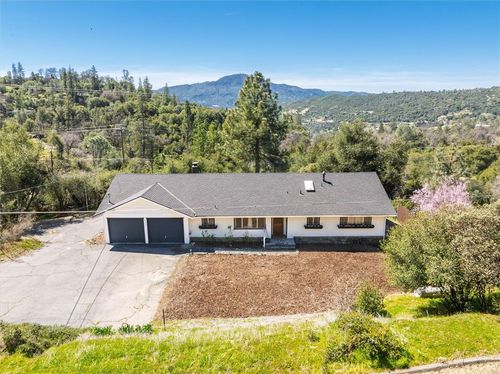 42324 Buckeye Rd, Oakhurst, CA, 93644 | Card Image