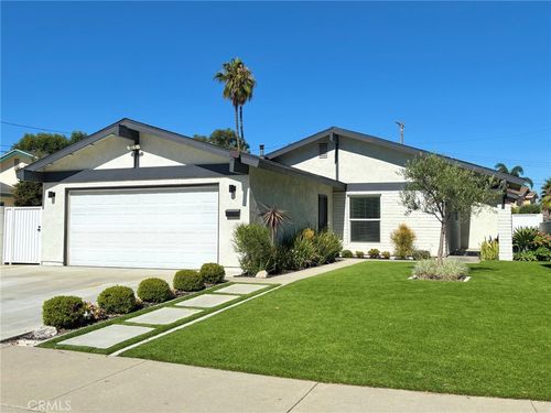 18416 Summer Ave, Artesia, CA, 90701-5527 | Card Image