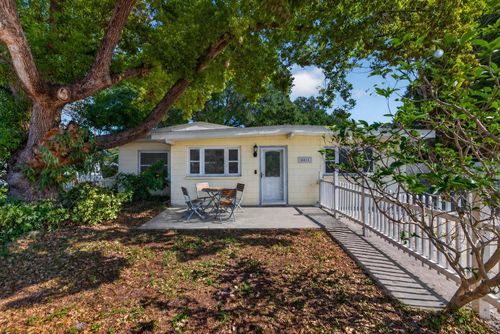 4413 W Rogers Ave, TAMPA, FL, 33611-5629 | Card Image