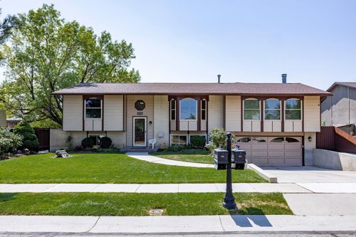 3819 W Owensboro Dr, West Jordan, UT, 84084-1413 | Card Image