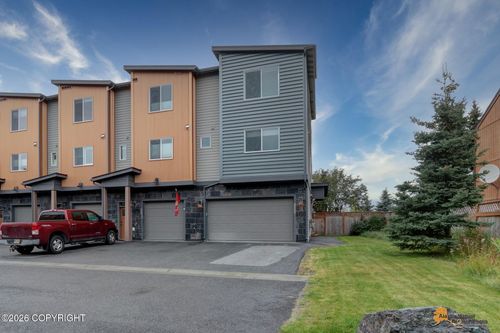 22-11400 Moonrise Ridge Pl, Anchorage, AK, 99516-1602 | Card Image