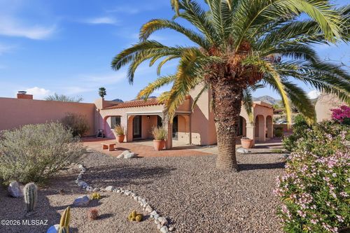 6840 E Loma Del Bribon, Tucson, AZ, 85750-6371 | Card Image