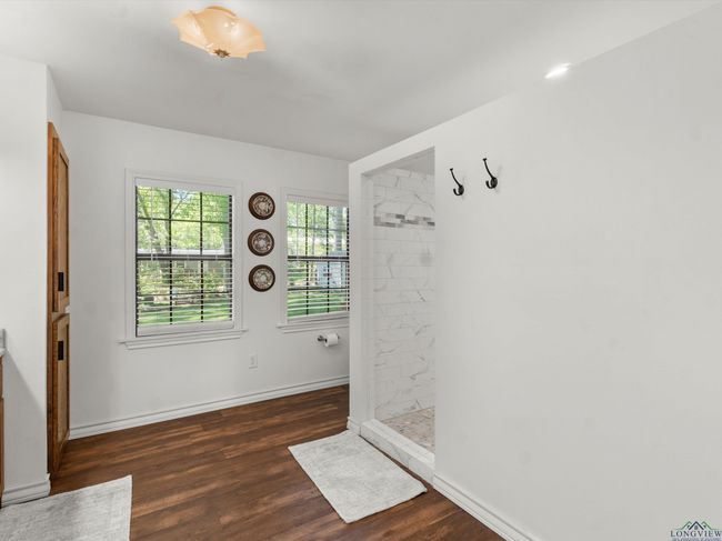 207 Katherine Dr, House other with 3 bedrooms, 2 bathrooms and null parking in Daingerfield TX | Image 15