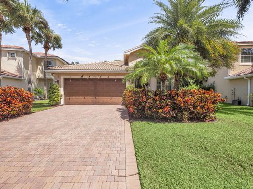 7701 Jewelwood Dr, Boynton Beach, FL, 33437-7563 | Card Image