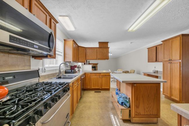 203 Warbler St, House other with 4 bedrooms, 4 bathrooms and 8 parking in Georgetown SC | Image 14