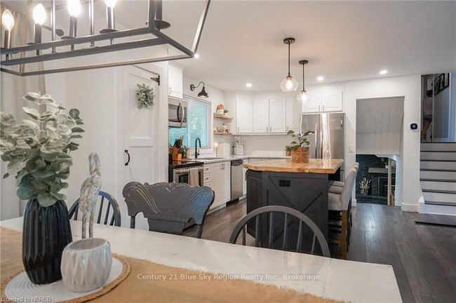 6 Mccharles Line, House other with 3 bedrooms, 2 bathrooms and 6 parking in Powassan ON | Image 10