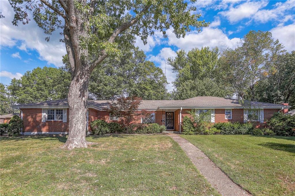 65th St, Raytown, MO 64133