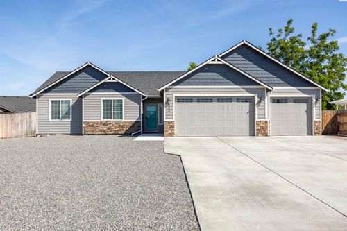683 Sedgwick Pl, Richland, WA, 99352-4100 | Card Image