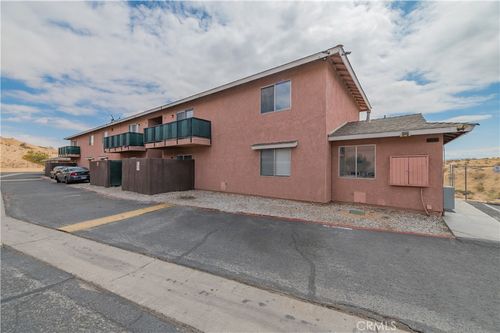 16518 Avalon Ave, Victorville, CA, 92395-0609 | Card Image