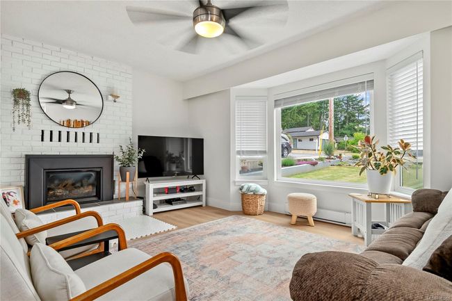 762 Christopher Rd, House other with 3 bedrooms, 2 bathrooms and 3 parking in Campbell River BC | Image 6