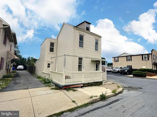22 Belvedere Ave, READING, PA, 19611-2037 | Card Image