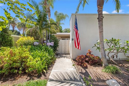 d-2053 Via Mariposa E, Laguna Woods, CA, 92637-0803 | Card Image