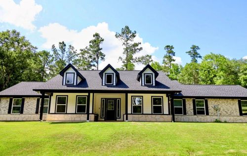 131 Feldspar Ln, Huntsville, TX, 77340-1058 | Card Image