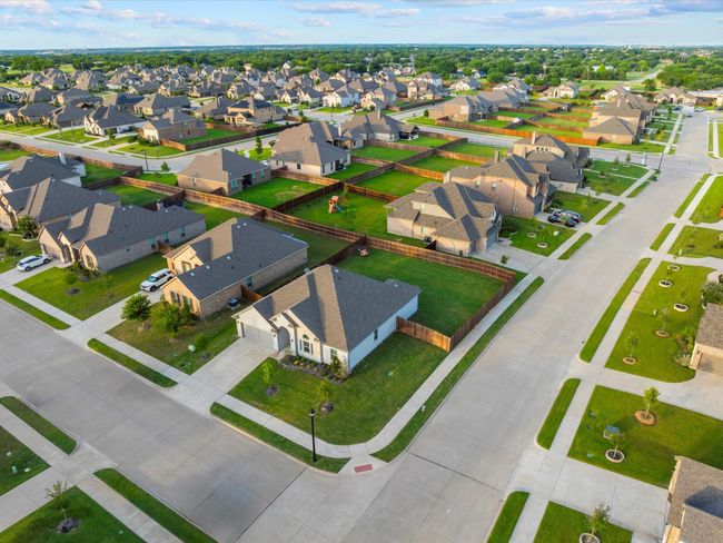 Aerial perspective of suburban area | Image 32
