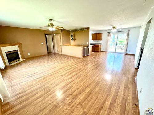 2205 116th Rd, Sabetha, KS, 66534-2220 | Card Image