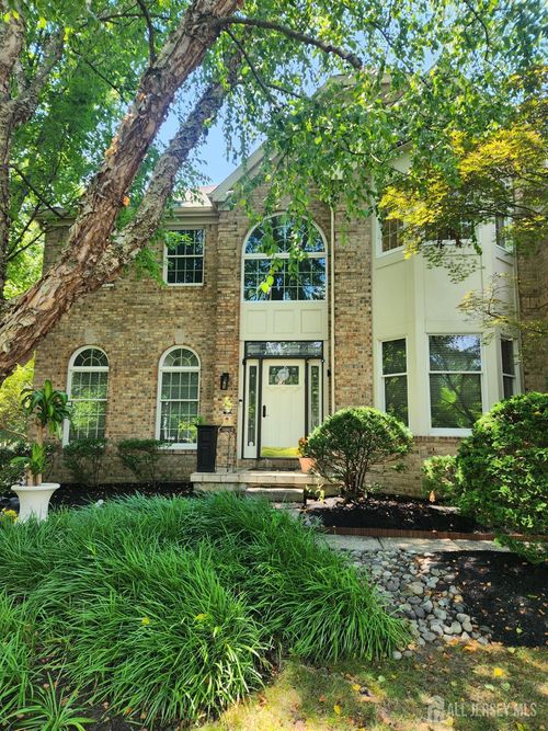 1 Shelley Ct, West Windsor, NJ, 08550-2230 | Card Image