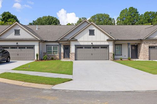 123-379 Double Play Dr, Chattanooga, TN, 37421-1631 | Card Image