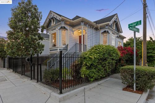 1054 24th St, Oakland, CA, 94607 | Card Image